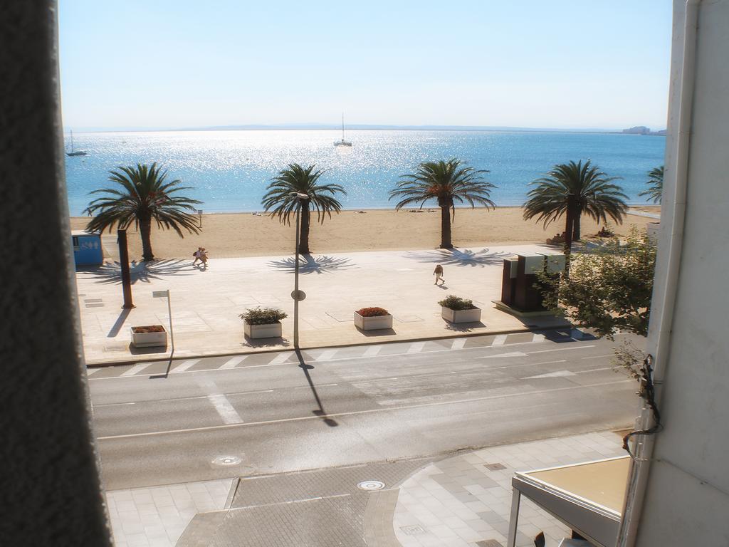 Hotel Parc Roses Exterior photo